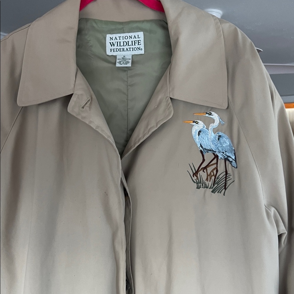 National Wildlife Federation Trench Coat Lined Embroidered Herons Tan Medium - Picture 4 of 12